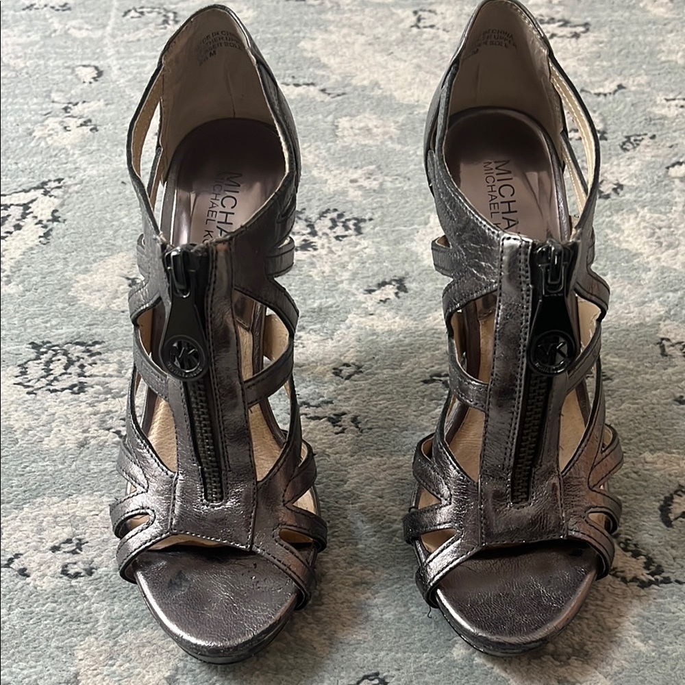 Michael Kors heels- size 6 1/2